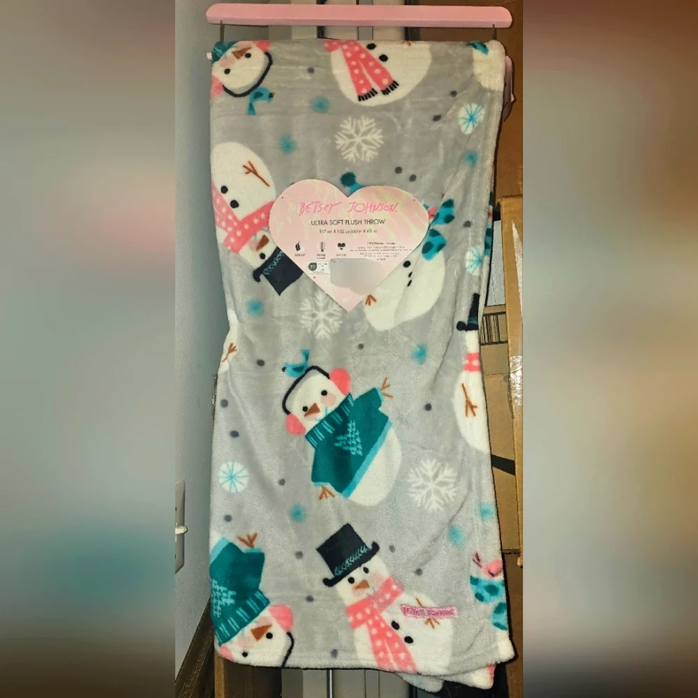 Betsey Johnson Christmas blanket